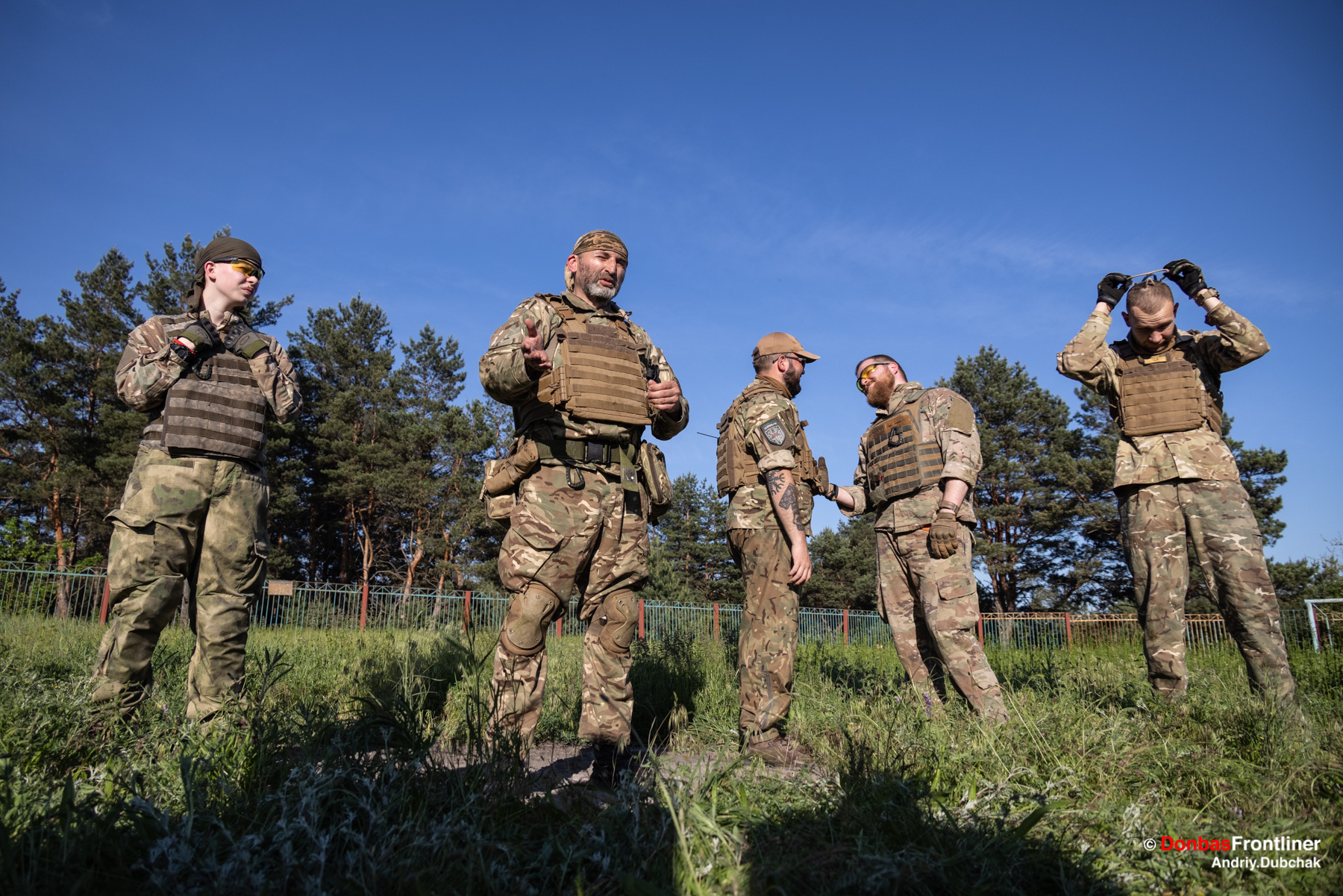Ukraine War / Donbas Frontliner /   Instructors and their assistants during introductions with the cadets. From left to right: “Tesla”, “Vano”, “Sobol” and “Yizhak”, “Dobry”