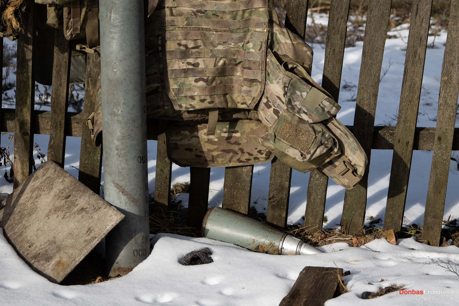 Donbas Frontliner / Подекуди в городах досі лежать уламки ракет та снаряди