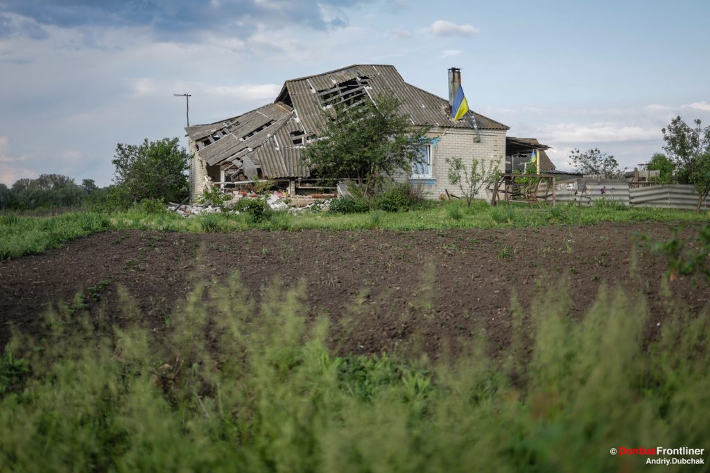 Donbas Frontliner, Russian-Ukraine war, gardening, destroyed house