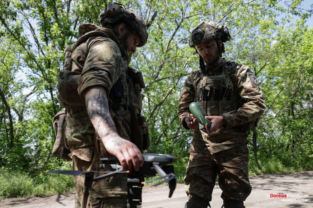 Ukrainian army drone team fly grenade, Donbas Frontliner, Andriy Dubchak, Nimets, Kamikadze